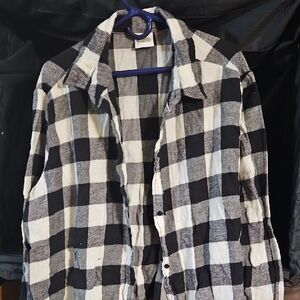 Men's Classic Black and White Checkered Shirt Jacket